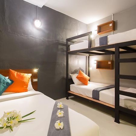 Holiday Station Hostel Krabi Zewnętrze zdjęcie