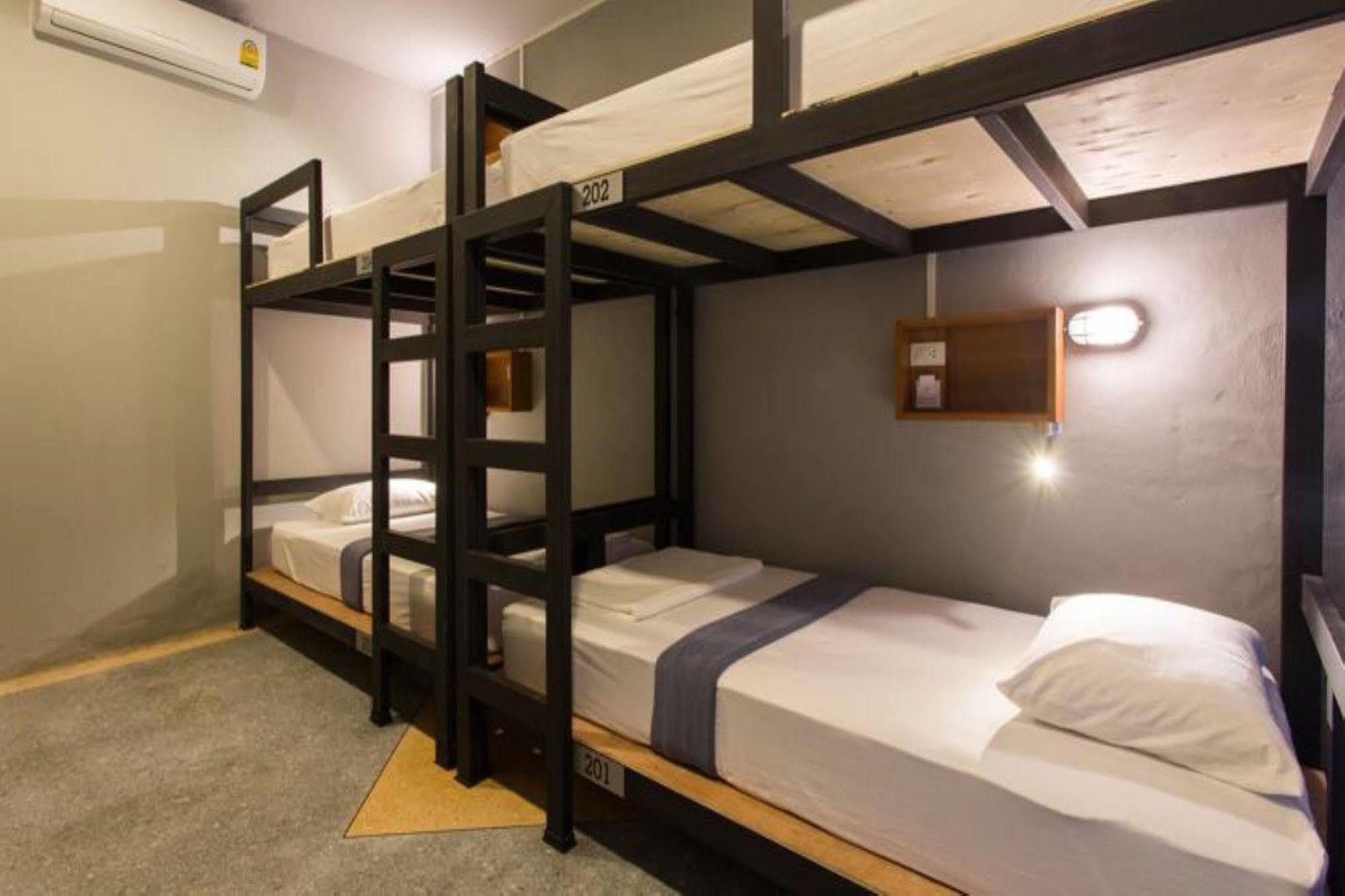 Holiday Station Hostel Krabi Zewnętrze zdjęcie