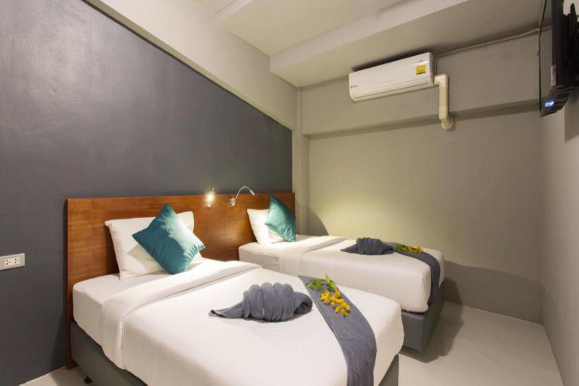 Holiday Station Hostel Krabi Zewnętrze zdjęcie