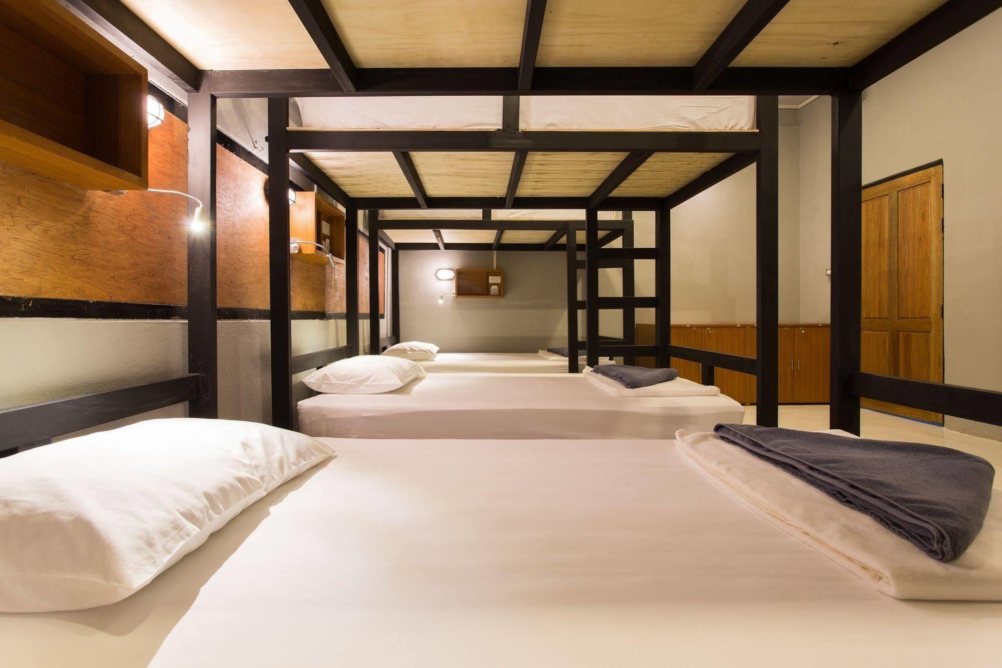 Holiday Station Hostel Krabi Zewnętrze zdjęcie
