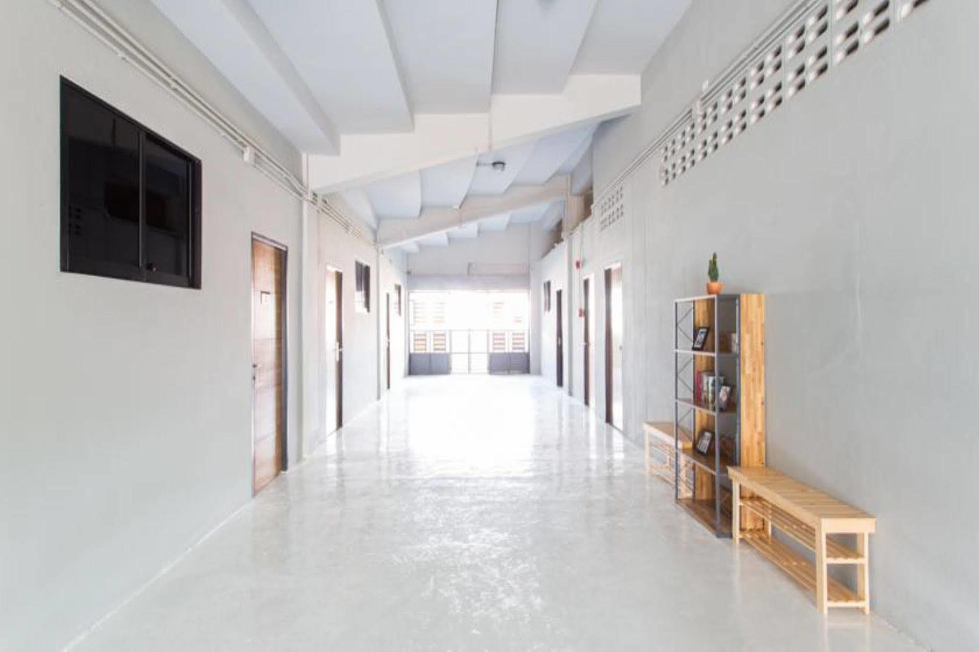 Holiday Station Hostel Krabi Zewnętrze zdjęcie